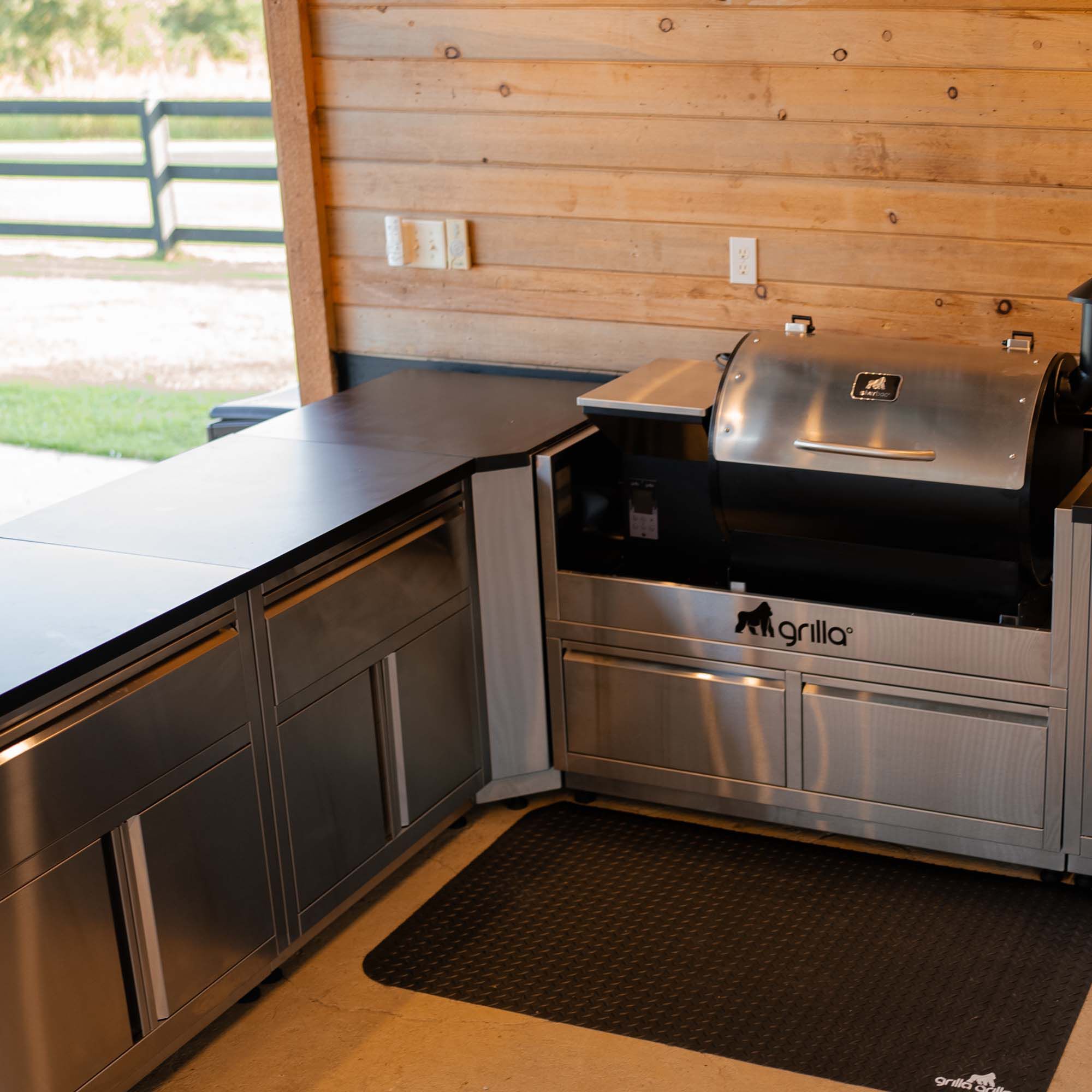 Outdoor Kitchen Corner Cabinet